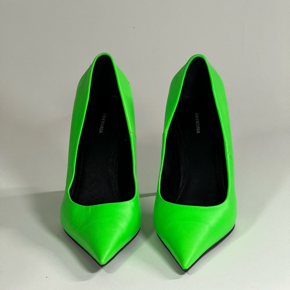 Balenciaga Neon Green Spandex Pointed Toe Knife Pumps - Picture 5 of 8
